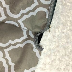 Outdoor table top cover.